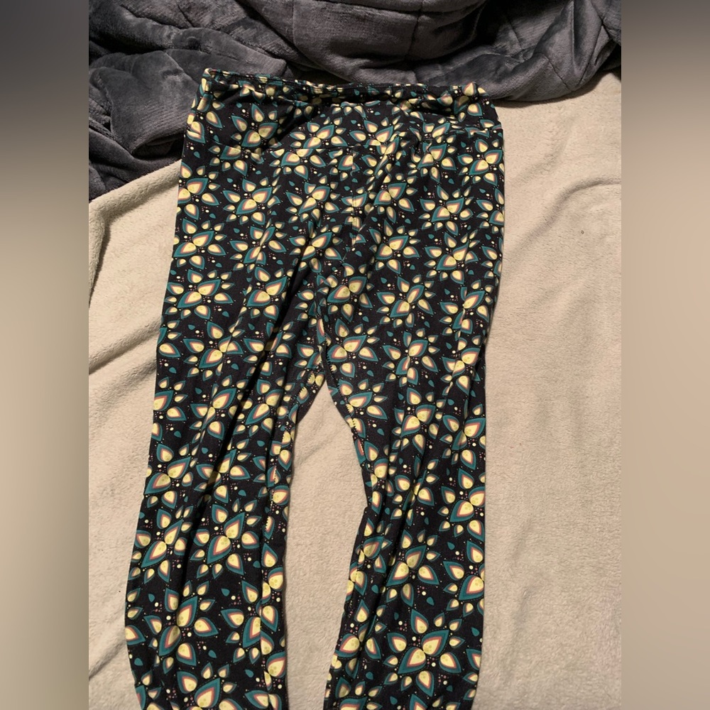 Women’s Lularoe Leggings